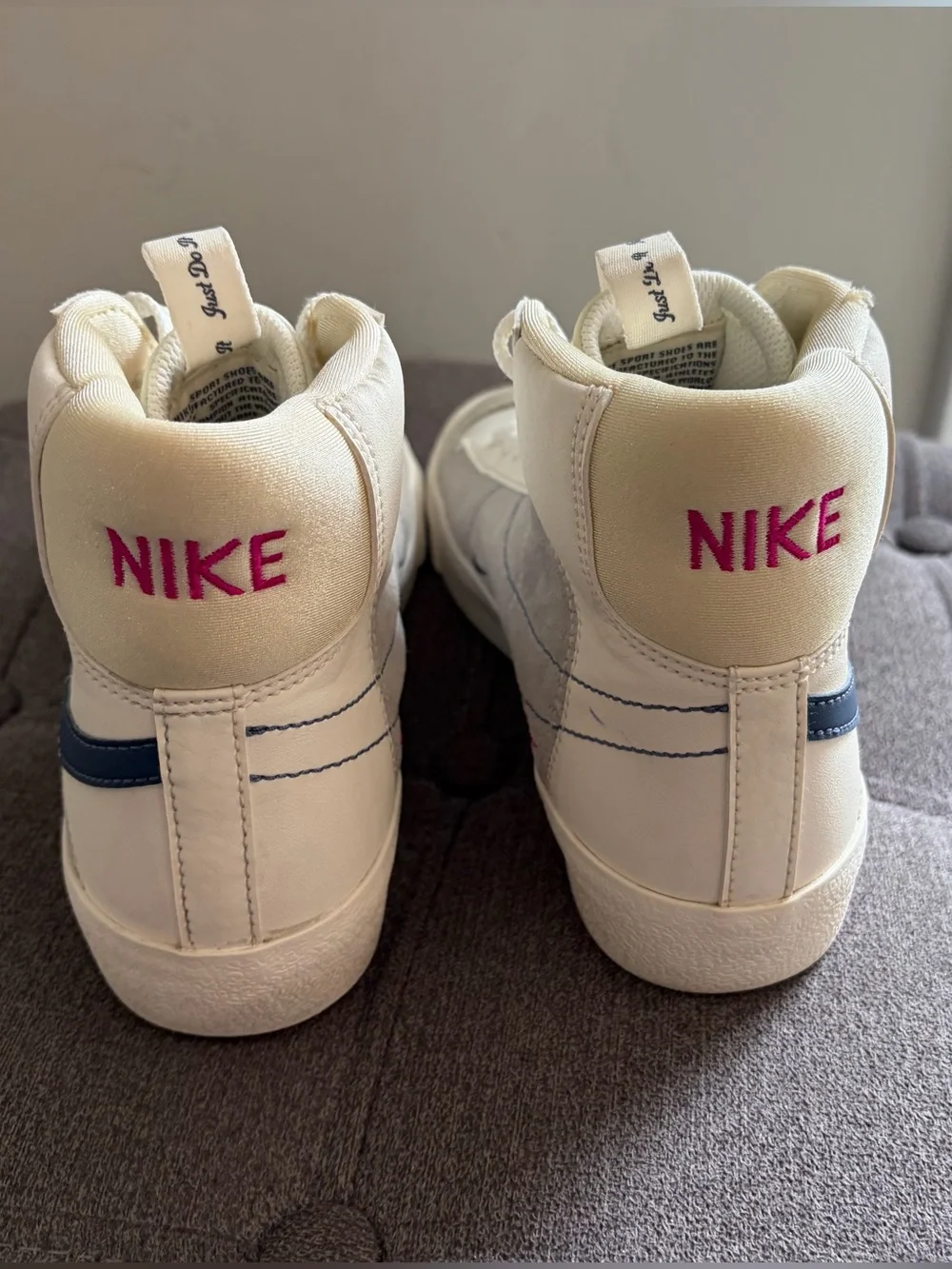 Nike Blazer Mid 77’ (GS) Sail Diffused Blue Sneaker.